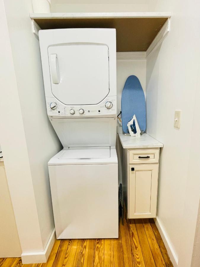 Delightful 2Br Apartment With Balcony - 15 Min From Mohegan Sun- Foxwoods Casinos & Mystic New London Esterno foto