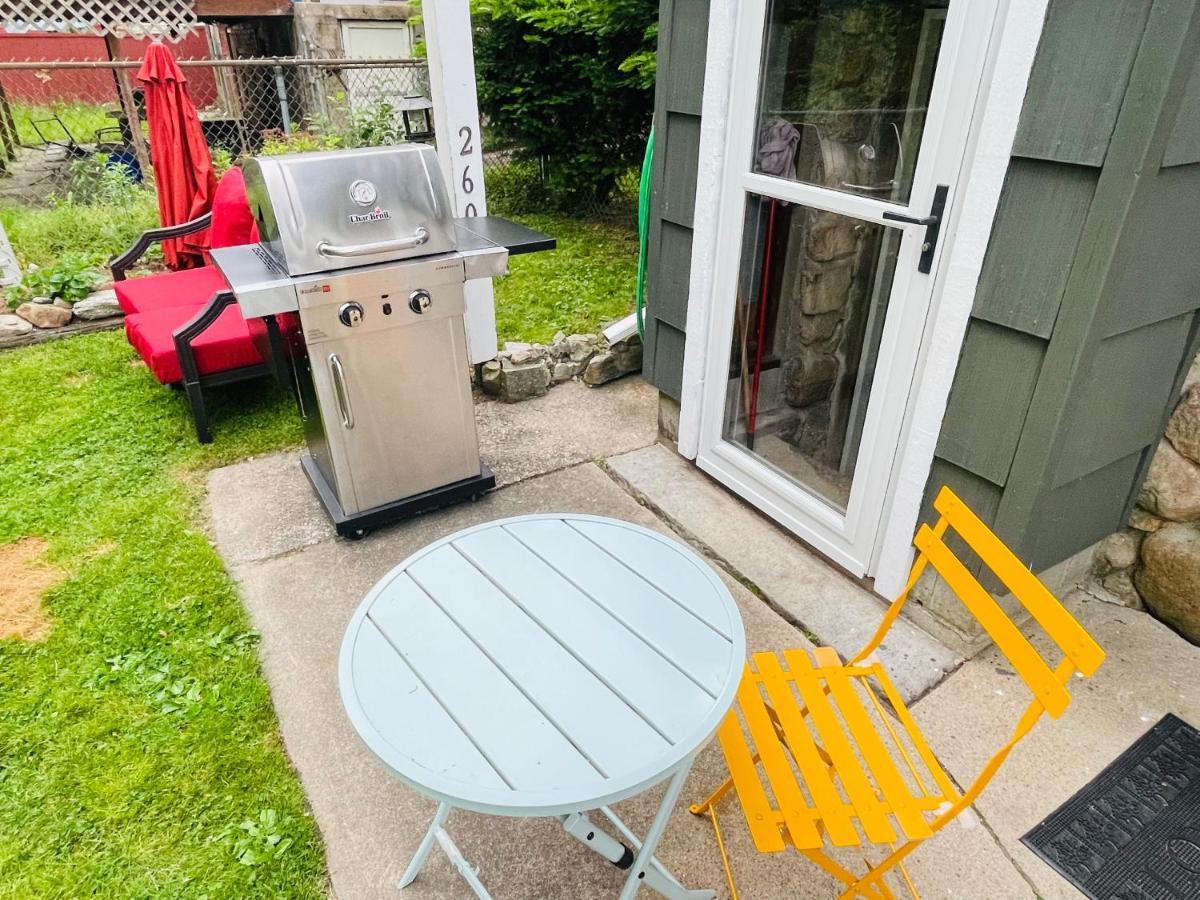 Delightful 2Br Apartment With Balcony - 15 Min From Mohegan Sun- Foxwoods Casinos & Mystic New London Esterno foto