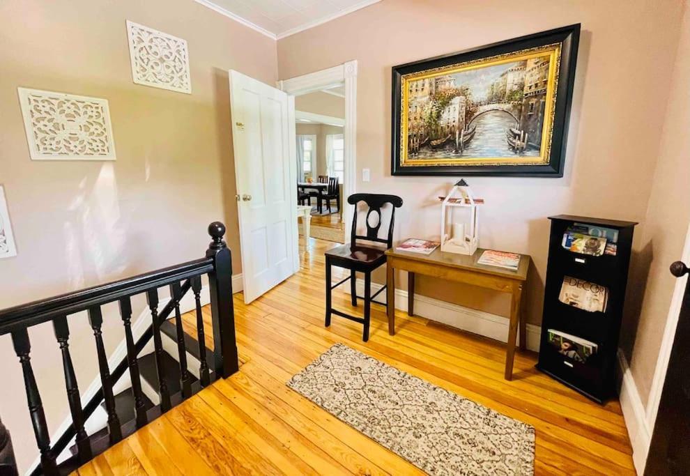 Delightful 2Br Apartment With Balcony - 15 Min From Mohegan Sun- Foxwoods Casinos & Mystic New London Esterno foto